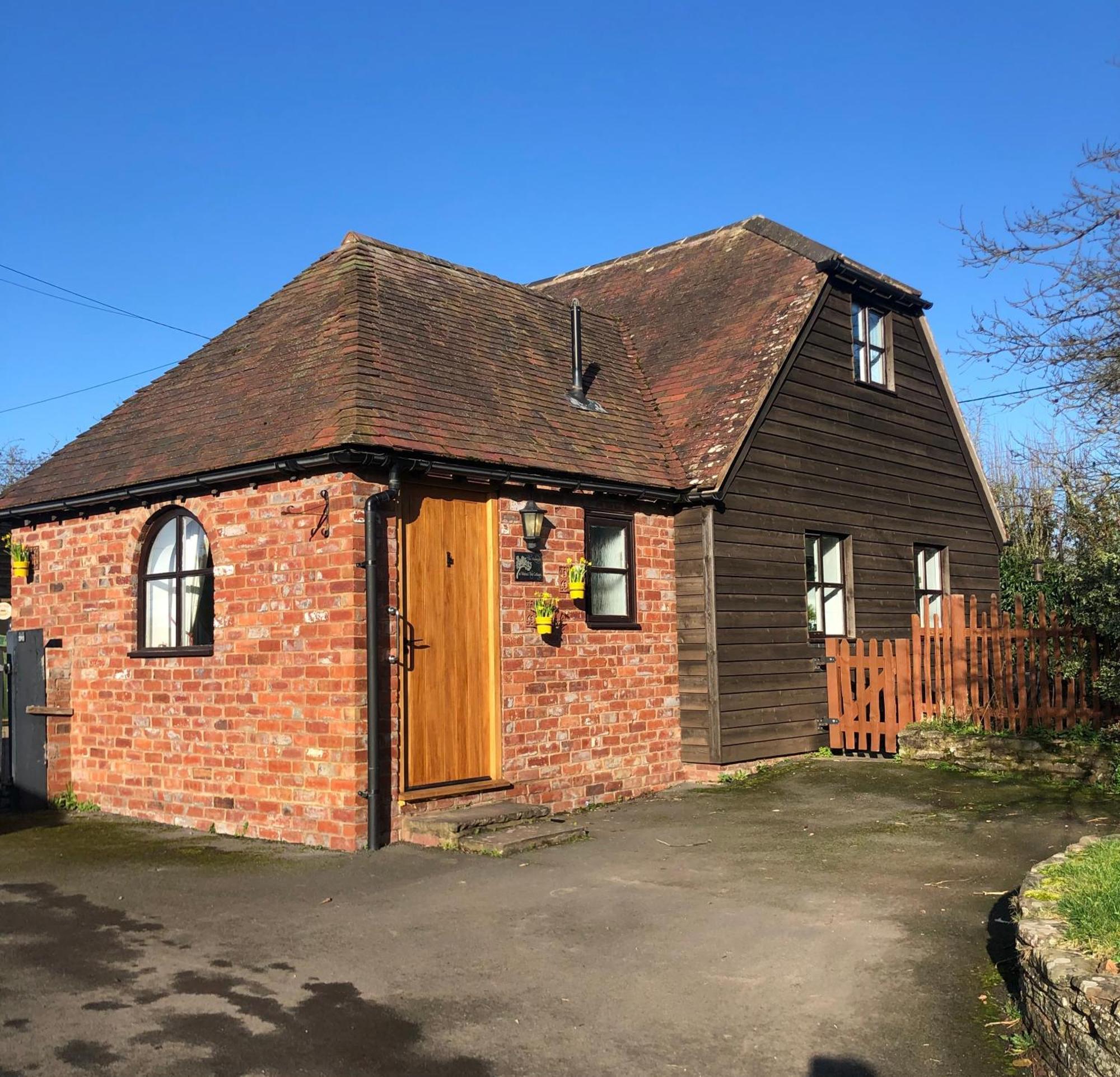 The Annexe At Walnut Tree Cottage Hope under Dinmore Buitenkant foto